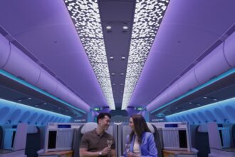 • Electro-dimmable windows in business class for adjustable ambience