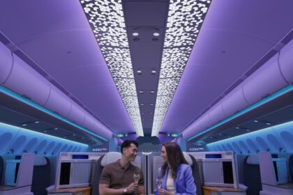 • Electro-dimmable windows in business class for adjustable ambience