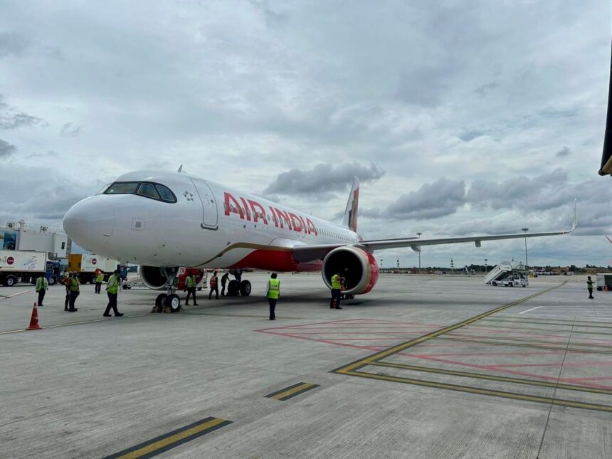 Air India’s first narrowbody aircraft sporting the airline’s new livery and featuring all-new cabin interiors recently entered service on the busy Delhi-Bengaluru route marking a new chapter for Air India