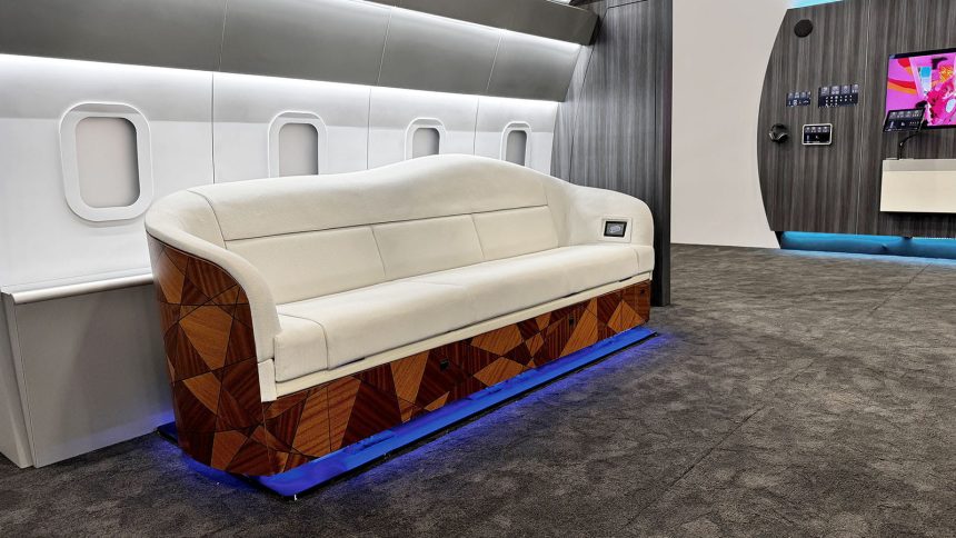 Collins expands its executive aircraft seating facility in Florida