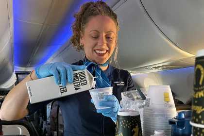 Alaska Airlines takes sustainability to new heights with r.Cups!