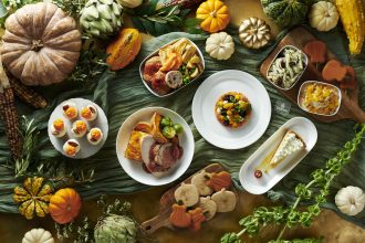 Emirates delights passengers with scrumptious Thanksgiving meals