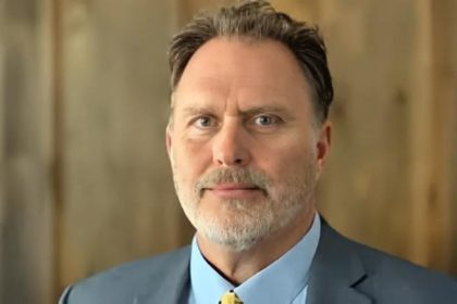 Elliott’s new leader with aircraft interior expertise
