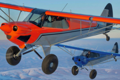 With flowing contours and a bold color palette, it captures the aircraft’s high-speed confidence and adaptability. Whether flying with tricycle or conventional gear, Evolution X makes an impression.