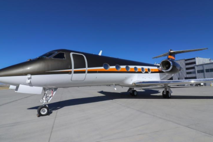 Duncan Aviation delivers automotive-inspired Gulfstream GIV livery