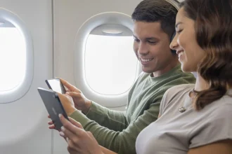 Alaska Airlines and Hawaiian expand free Starlink Wi-Fi across combined fleet