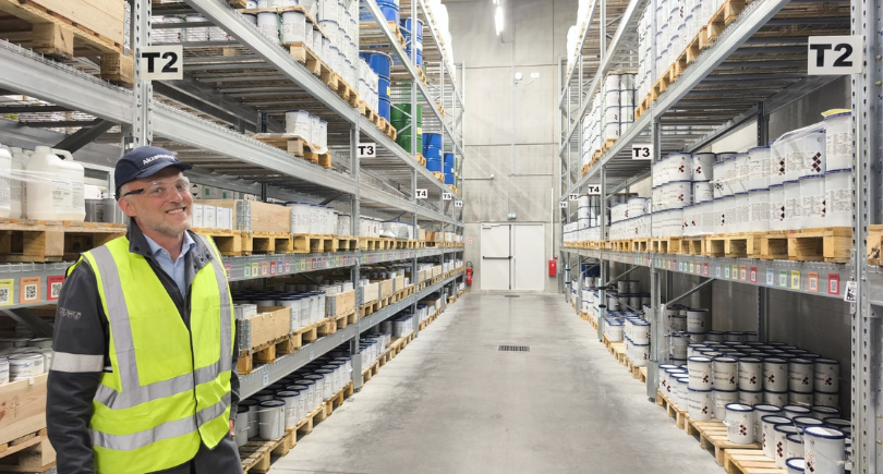 AkzoNobel employee inside the expanded aerospace coatings warehouse in France.