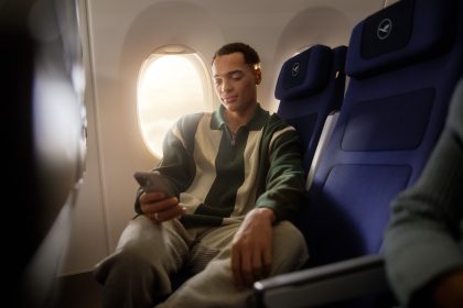 Lufthansa Airbus A320neo equipped with Starlink inflight connectivity system.