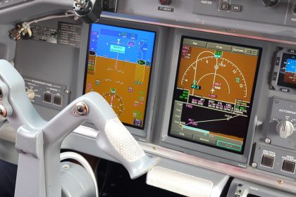 Honeywell SURF-A runway safety technology for airport ground vehicles